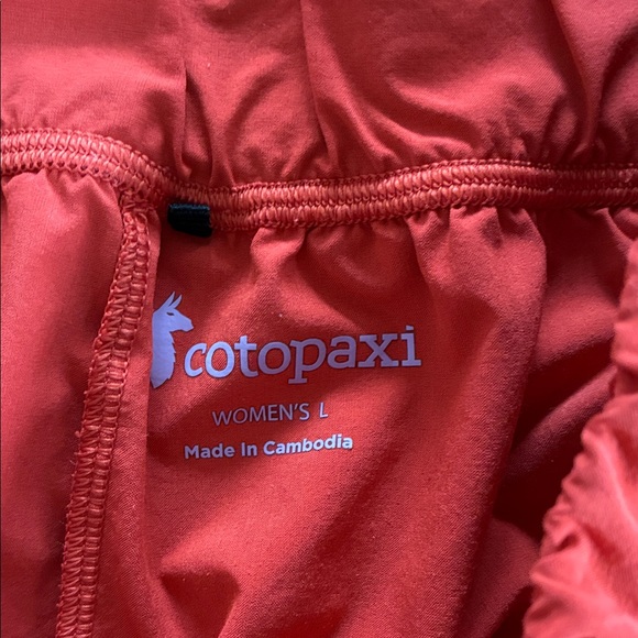Cotopaxi Tierra Adventure Shorts Womens Large Athletic Lightweight Athletic Red - Picture 2 of 10